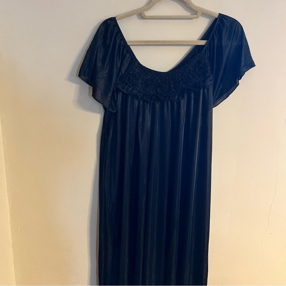 vintage nightgown dress XL floral black goth 80s nylon - Picture 6 of 6